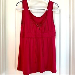 Red flirty tank top XL
